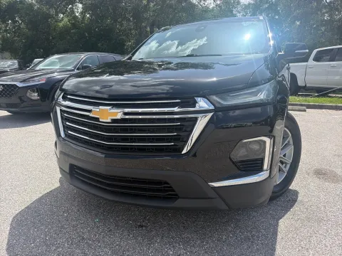Another view of 2023 Chevrolet Traverse LT Cloth for sale in Seffner, FL at Evo Motors