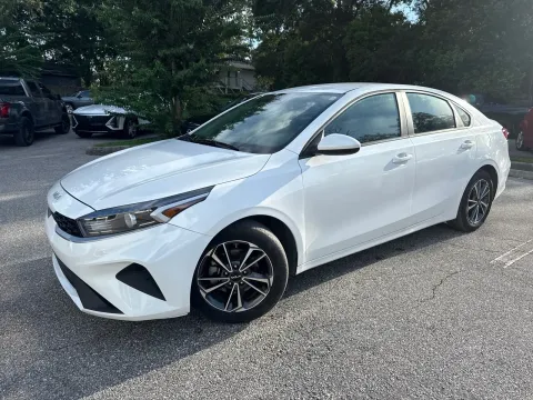 Another view of 2023 Kia Forte LXS for sale in Seffner, FL at Evo Motors