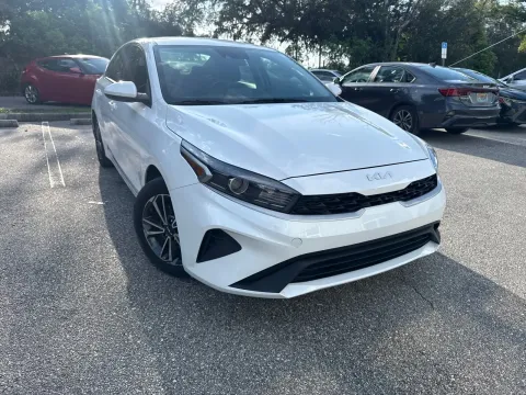 More photos of 2023 Kia Forte LXS at Evo Motors, FL