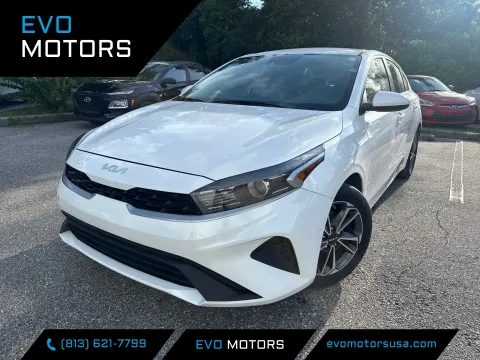White 2023 Kia Forte LXS for sale in Seffner, FL