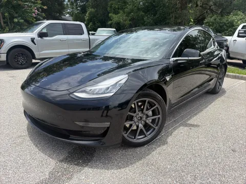 Photos of 2019 Tesla Model 3 Performance for sale in Seffner, FL at Evo Motors