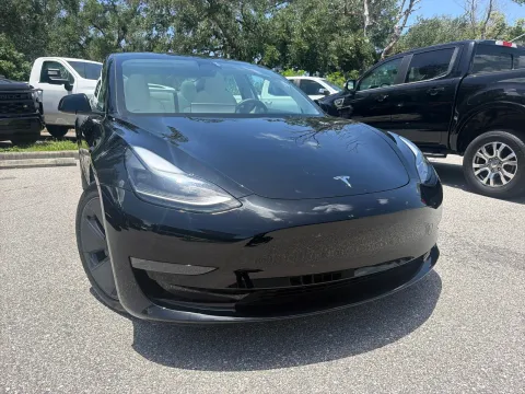 More photos of 2023 Tesla Model 3 at Evo Motors, FL