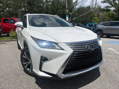 More photos of 2019 Lexus RX 350L Premium w/NAVI & 20IN WHEELS at Evo Motors, FL