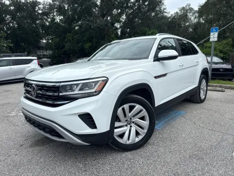 Photos of 2023 Volkswagen Atlas Cross Sport 3.6L V6 SE w/Technology for sale in Seffner, FL at Evo Motors