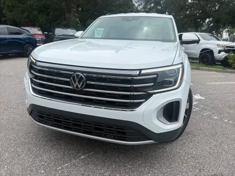 Another view of 2025 Volkswagen Atlas 2.0T SE w/Technology for sale in Seffner, FL at Evo Motors