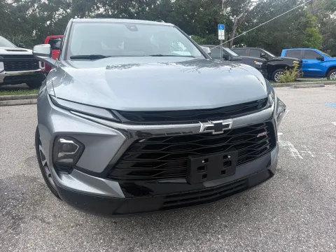More photos of 2025 Chevrolet Blazer RS V6 w/LTHR. & 20IN WHEELS at Evo Motors, FL