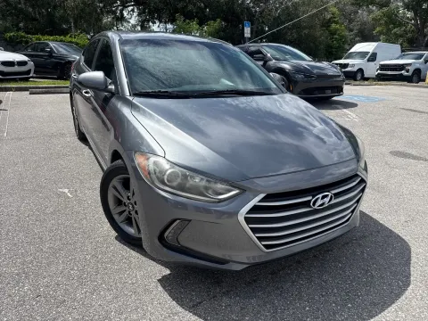 More photos of 2018 Hyundai Elantra Value Edition at Evo Motors, FL