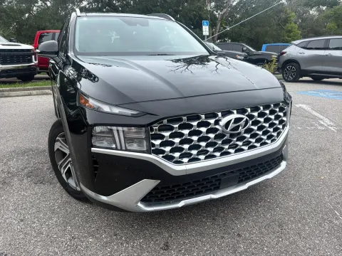 More photos of 2023 Hyundai Santa Fe SEL at Evo Motors, FL