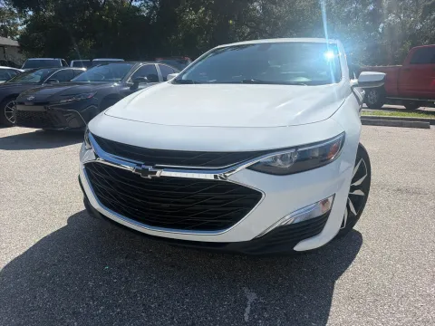 Another view of 2021 Chevrolet Malibu RS for sale in Seffner, FL at Evo Motors