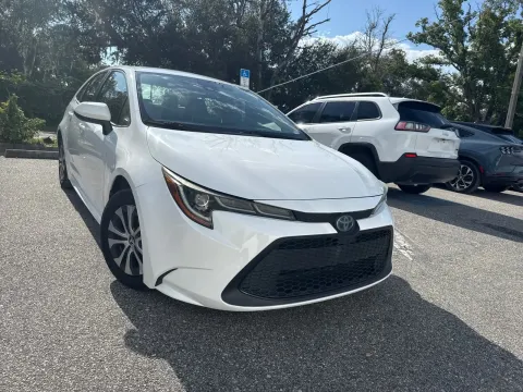 More photos of 2020 Toyota Corolla Hybrid LE at Evo Motors, FL