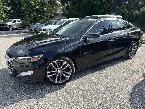 Another view of 2022 Chevrolet Malibu LT for sale in Seffner, FL at Evo Motors