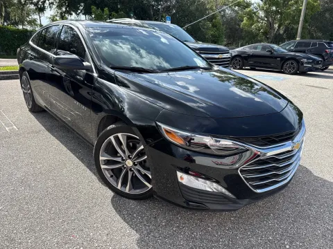 More photos of 2022 Chevrolet Malibu LT at Evo Motors, FL
