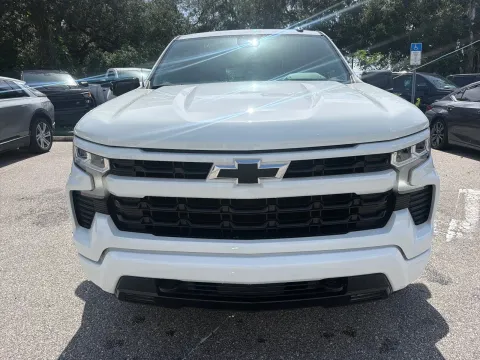 More photos of 2023 Chevrolet Silverado 1500 RST Crew Cab V8 at Evo Motors, FL
