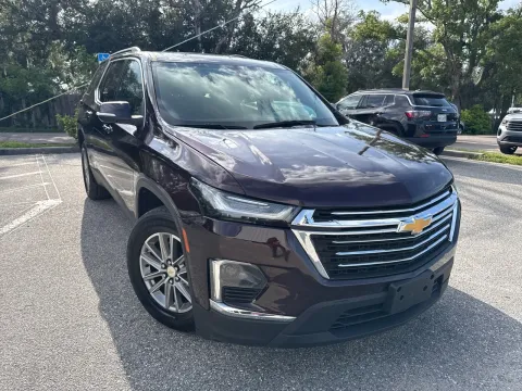 More photos of 2023 Chevrolet Traverse LT Leather AWD V6 at Evo Motors, FL