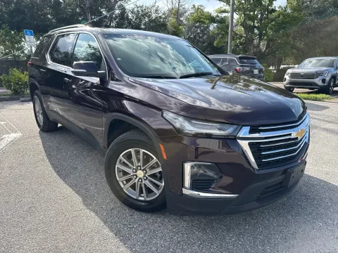 More photos of 2023 Chevrolet Traverse LT Leather AWD V6 at Evo Motors, FL