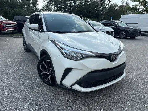 More photos of 2020 Toyota C-HR XLE at Evo Motors, FL