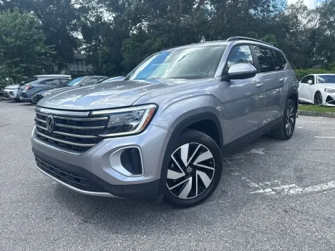 Photos of 2025 Volkswagen Atlas 2.0T SE w/Technology for sale in Seffner, FL at Evo Motors