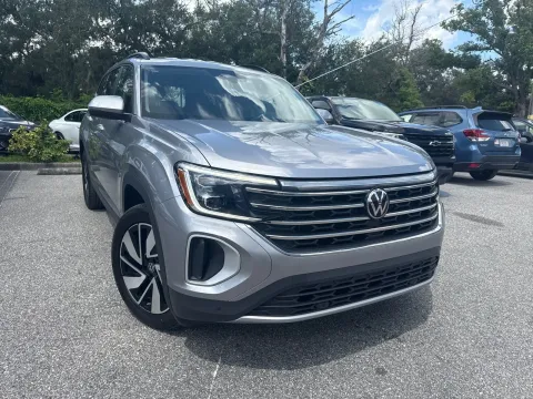 More photos of 2025 Volkswagen Atlas 2.0T SE w/Technology at Evo Motors, FL