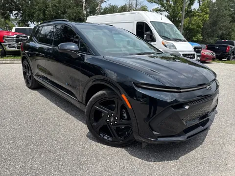 More photos of 2024 Chevrolet Equinox EV RS at Evo Motors, FL
