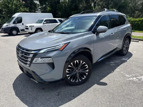 Another view of 2024 Nissan Rogue Platinum for sale in Seffner, FL at Evo Motors