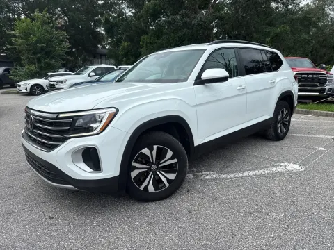 Another view of 2024 Volkswagen Atlas 2.0T SE for sale in Seffner, FL at Evo Motors