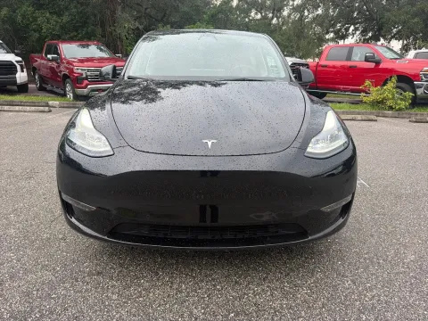More photos of 2022 Tesla Model Y Performance at Evo Motors, FL