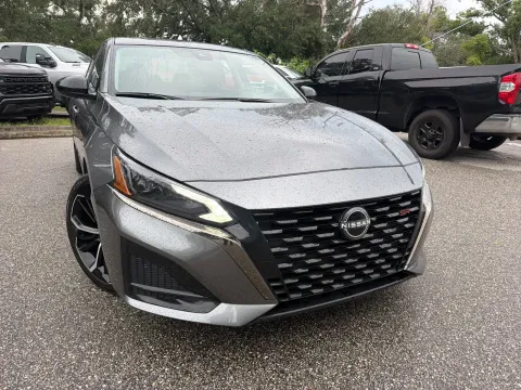 More photos of 2025 Nissan Altima SR at Evo Motors, FL