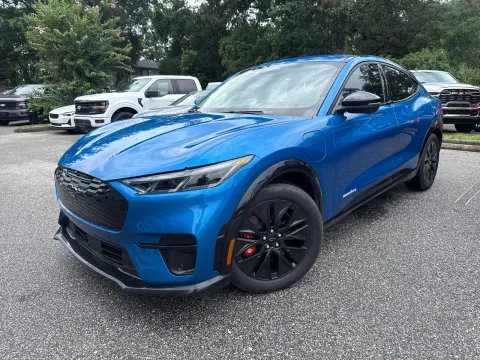 Photos of 2025 Ford Mustang Mach-E Premium Extended Battery w/SPORT APPEARANCE PKG. for sale in Seffner, FL at Evo Motors