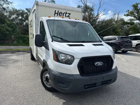 More photos of 2022 Ford Transit Cutaway 350 HD at Evo Motors, FL