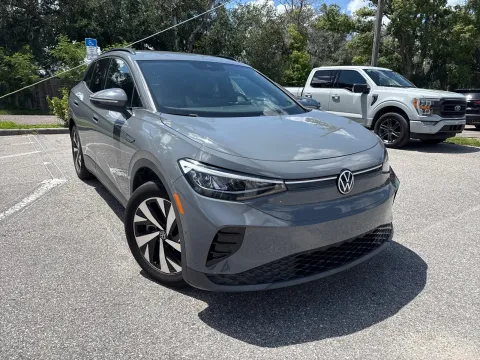 More photos of 2023 Volkswagen ID.4 Pro at Evo Motors, FL