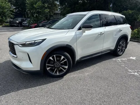 Another view of 2022 INFINITI QX60 LUXE for sale in Seffner, FL at Evo Motors