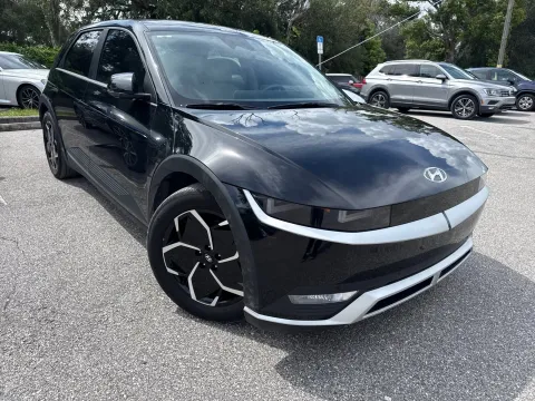 More photos of 2023 Hyundai IONIQ 5 SEL at Evo Motors, FL