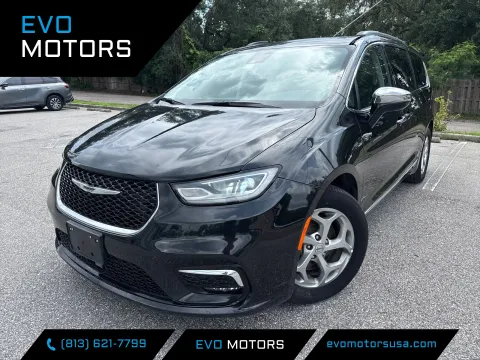 Black 2023 Chrysler Pacifica Limited for sale in Seffner, FL