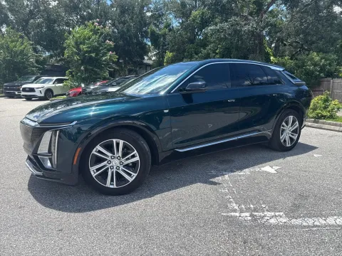 More photos of 2024 Cadillac LYRIQ Tech at Evo Motors, FL