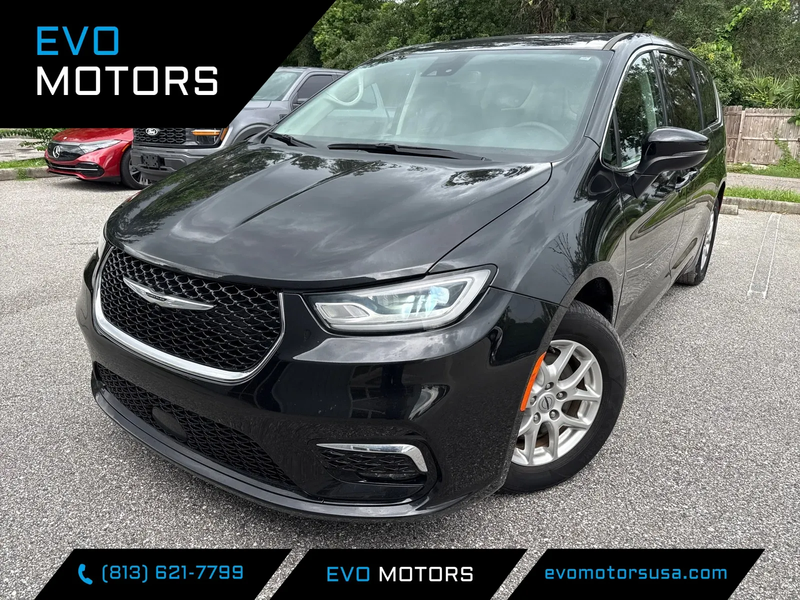 Black 2023 Chrysler Pacifica Touring L for sale in Seffner, FL