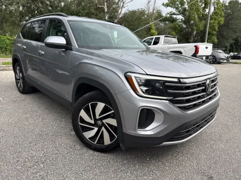 More photos of 2025 Volkswagen Atlas 2.0T SE w/Technology at Evo Motors, FL