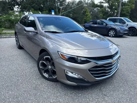 More photos of 2023 Chevrolet Malibu LT at Evo Motors, FL