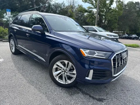 More photos of 2023 Audi Q7 Premium at Evo Motors, FL