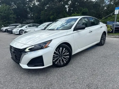 Another view of 2024 Nissan Altima 2.5 SV for sale in Seffner, FL at Evo Motors