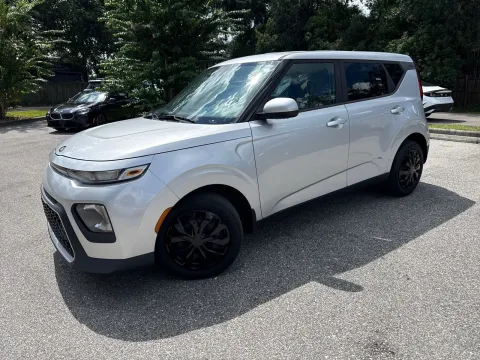 Another view of 2021 Kia Soul LX for sale in Seffner, FL at Evo Motors
