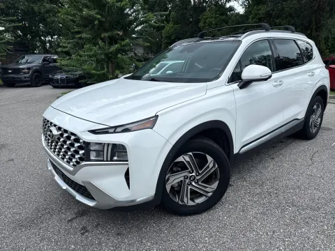 Photos of 2023 Hyundai Santa Fe SEL W/PREMIUM PACKAGE LTHR. PANO. for sale in Seffner, FL at Evo Motors
