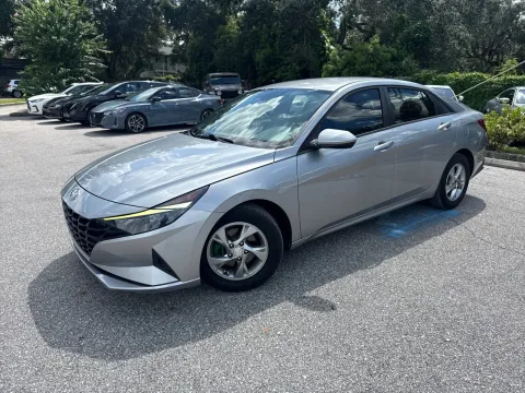 Another view of 2022 Hyundai Elantra SE for sale in Seffner, FL at Evo Motors