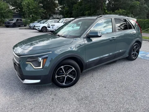 Another view of 2024 Kia Niro EX for sale in Seffner, FL at Evo Motors