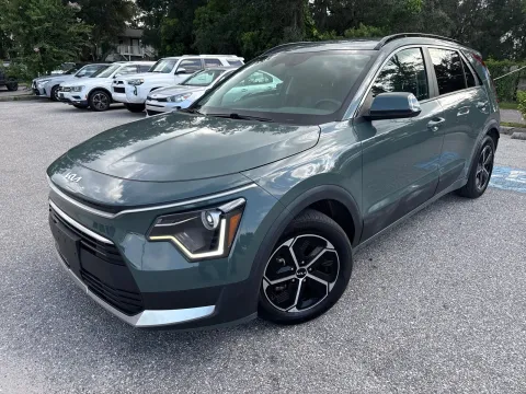 Photos of 2024 Kia Niro EX for sale in Seffner, FL at Evo Motors