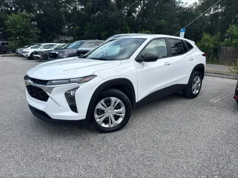 Another view of 2025 Chevrolet Trax LS for sale in Seffner, FL at Evo Motors