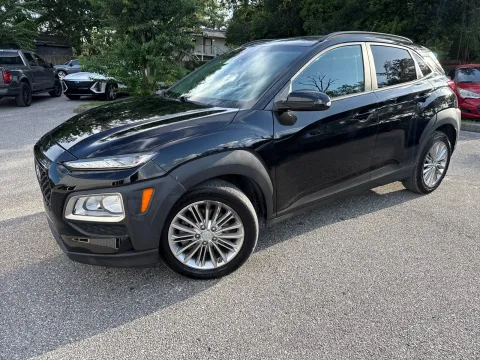 Another view of 2021 Hyundai Kona SEL for sale in Seffner, FL at Evo Motors