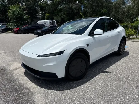 Photos of 2026 Tesla Model Y Long Range Launch Series for sale in Seffner, FL at Evo Motors