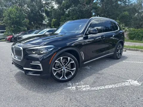 More photos of 2021 BMW X5 sDrive40i w/PANO SUNR. HARMON KARDON. NAVI. at Evo Motors, FL