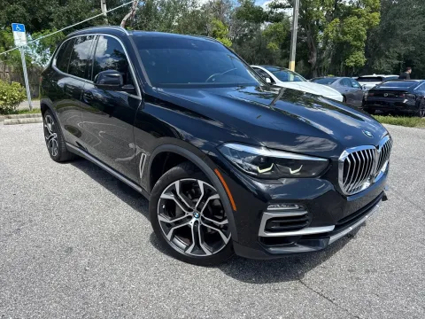 More photos of 2021 BMW X5 sDrive40i w/PANO SUNR. HARMON KARDON. NAVI. at Evo Motors, FL