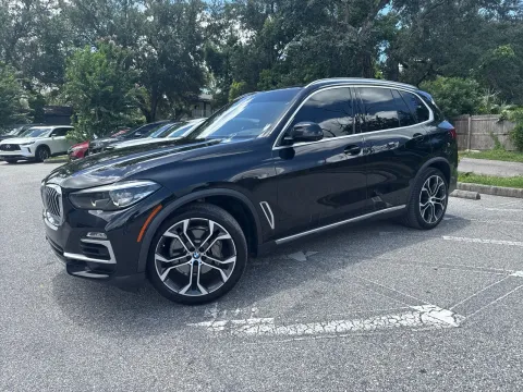 More photos of 2021 BMW X5 sDrive40i w/PANO SUNR. HARMON KARDON. NAVI. at Evo Motors, FL